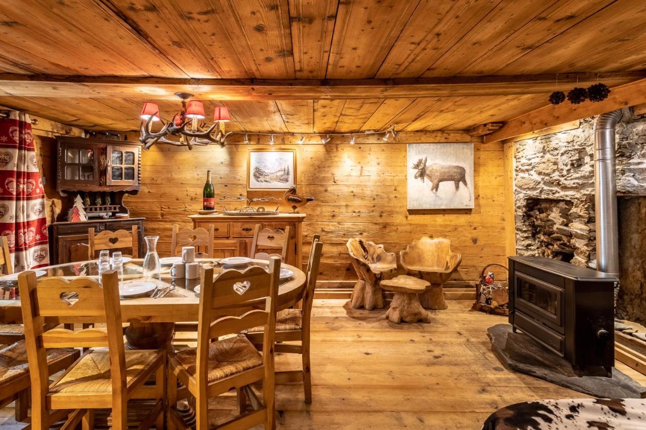 Chalet Pele - Alpes Travel - Central Chamonix - Sleeps 11 Dış mekan fotoğraf