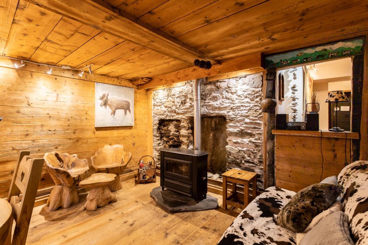 Chalet Pele - Alpes Travel - Central Chamonix - Sleeps 11 Dış mekan fotoğraf