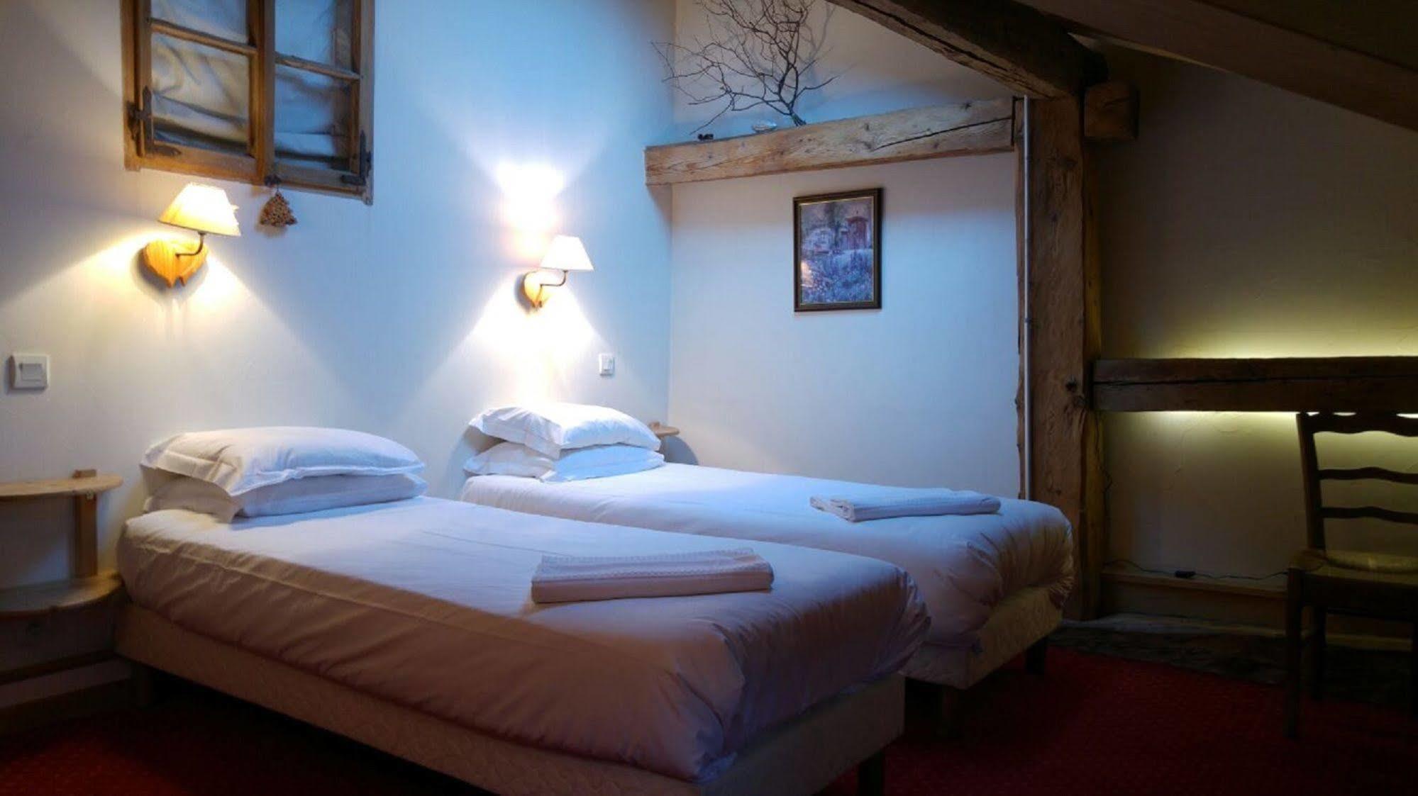 Chalet Pele - Alpes Travel - Central Chamonix - Sleeps 11 Dış mekan fotoğraf